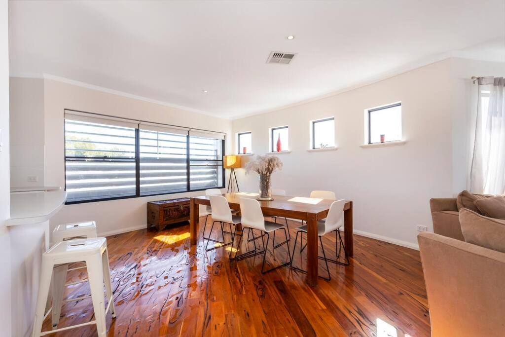 Scarborough Hilltop Apartment - Executive Escapes Perth Bagian luar foto